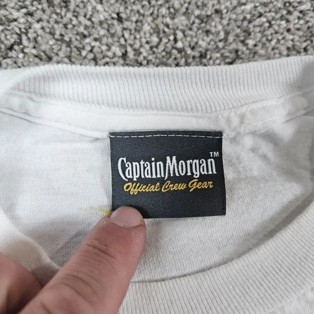 Captain Morgan Shirt Mens Large White Pirate Girl Pinup Rum Barrel Y2K Official